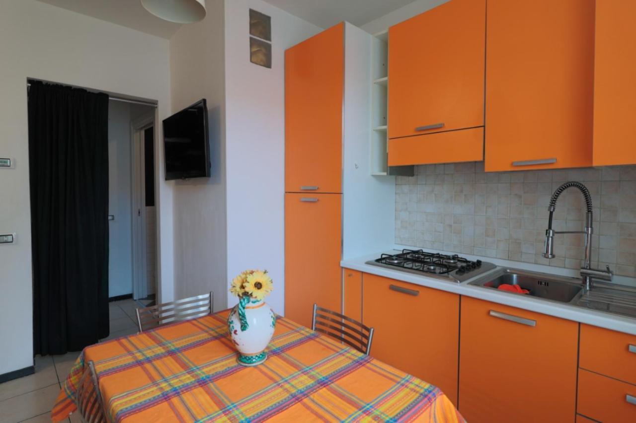 Bilocale Accogliente Tra Como E Milano Saronno Esterno foto